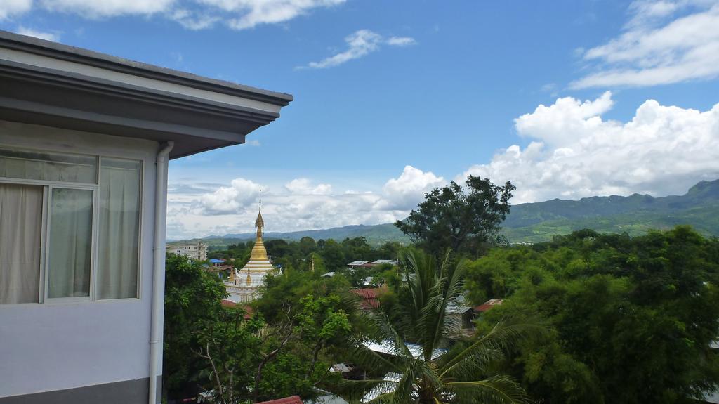 Golden Lotus Inle Hotel Nyaung Shwe Bagian luar foto